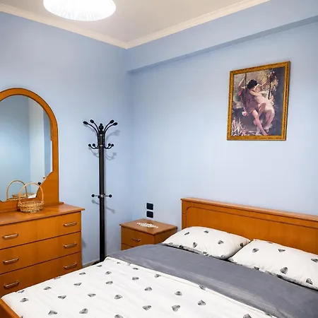 Avelora Homes Apartment *